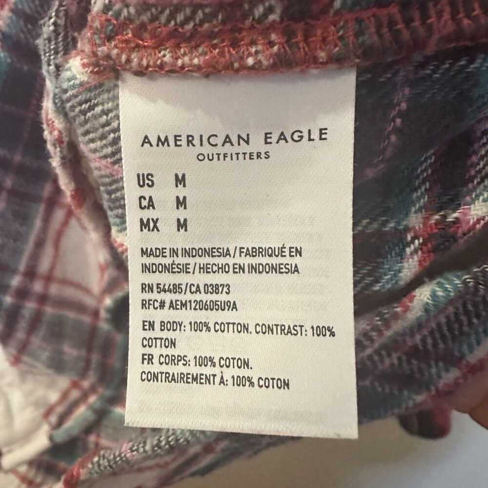 American Eagle Two Tone Flannel Button Down Womens Medium‎ Red And Blue - Picture 3 of 5